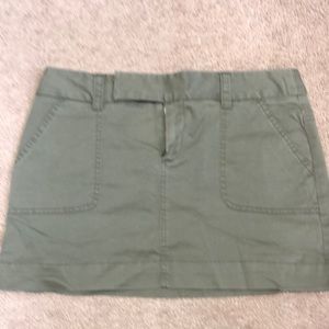 London jeans stretch mini size 8 green